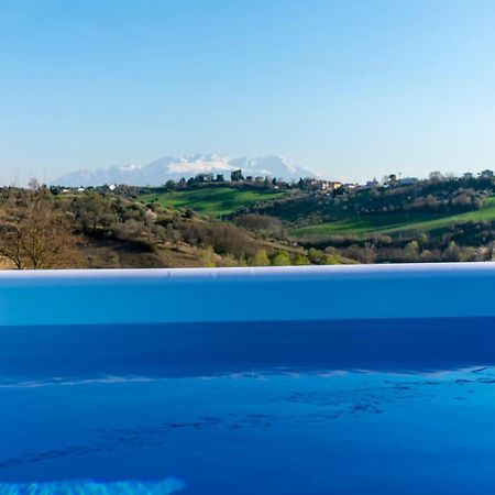 La Casa Del Nonno Bed and Breakfast Spoltore Buitenkant foto